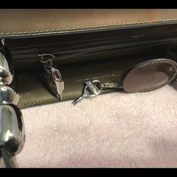 Auth Christian Dior Maris Pearl Patent Leather Bag - Picture 12 of 16